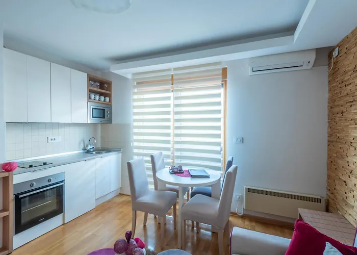 Apartments Egoiste - Centar